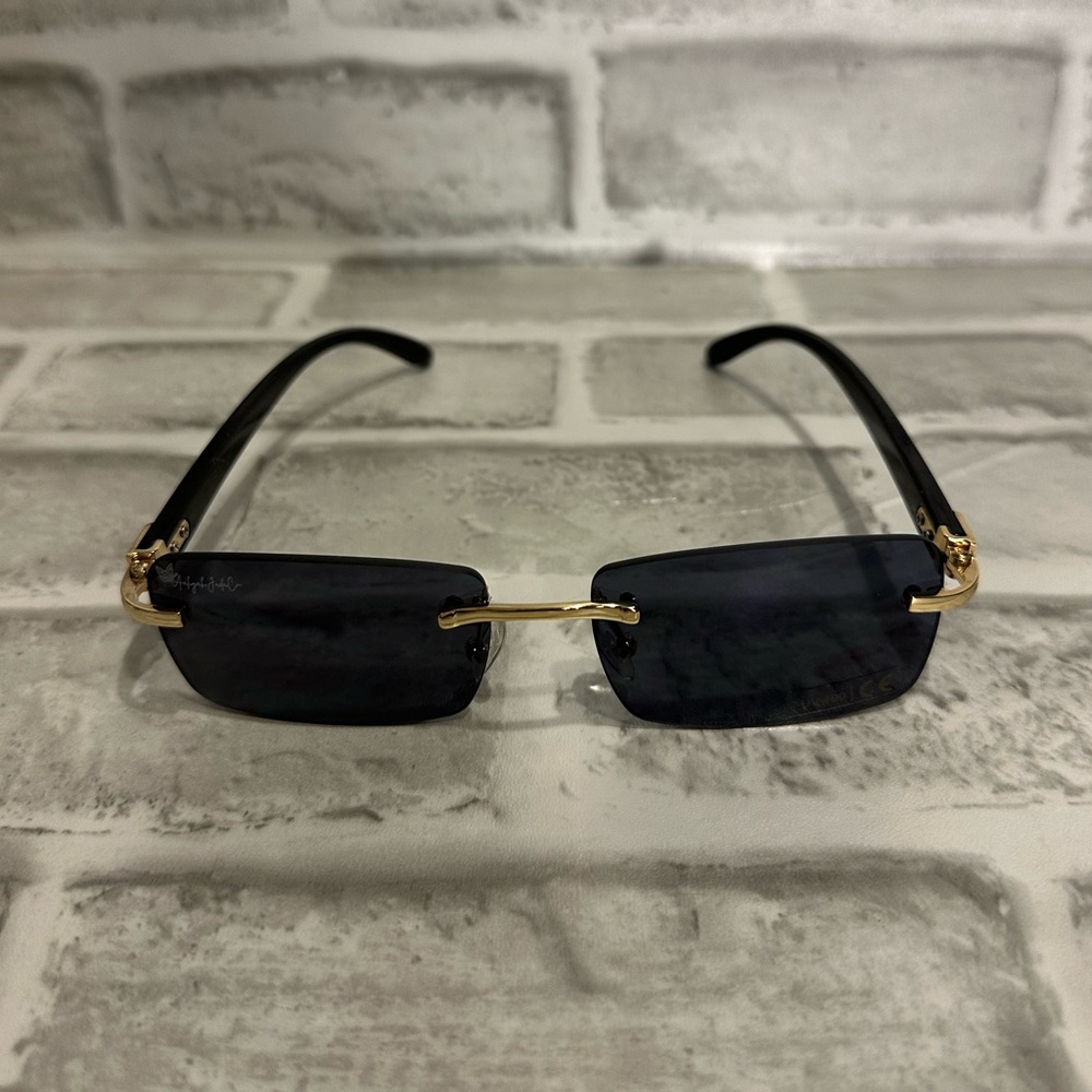 Black rimless sunglasses
